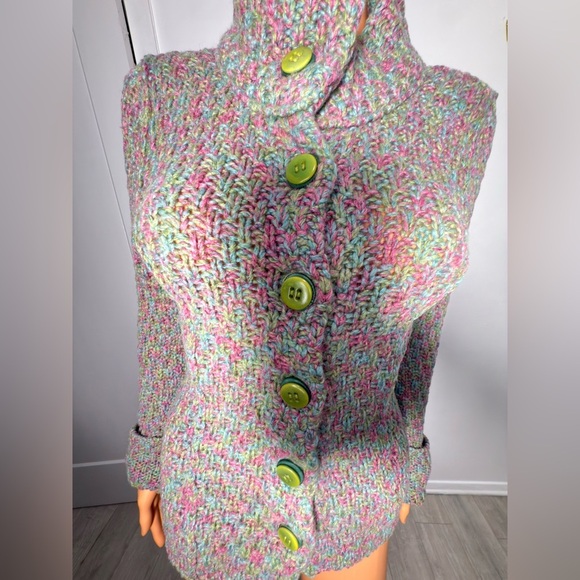Cozy Pink and Green Button-Up Turtleneck Sweater - Picture 3 of 8